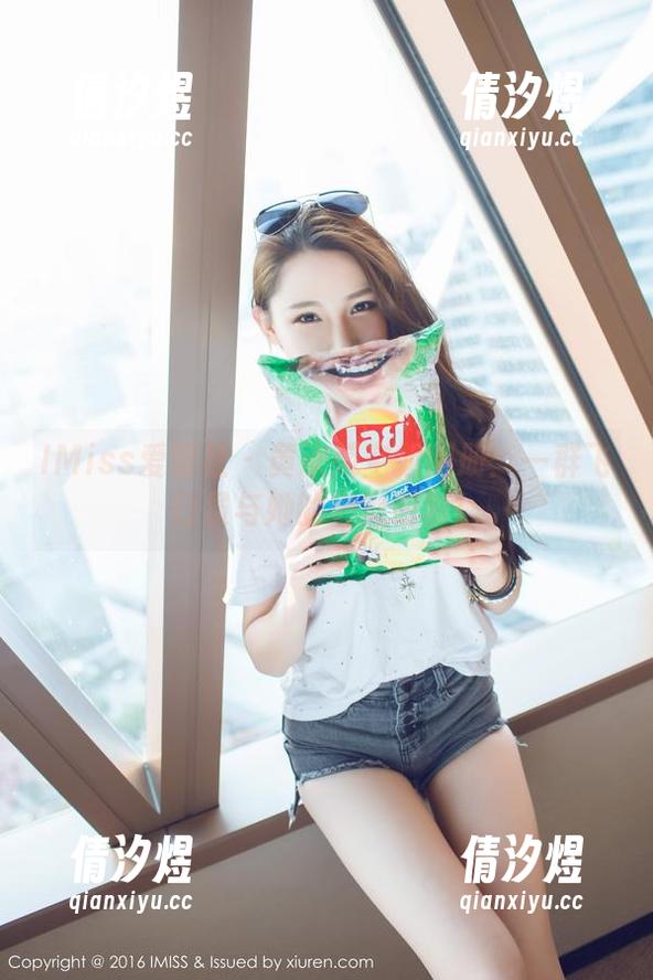 IMiss爱蜜社 - 黄歆苑空姐图册：一群飞行员与她的幽默时刻！