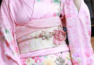 MFStar模范学院 – 唐琪儿Beauty的万圣节写真：在狂欢中找不到的平静
