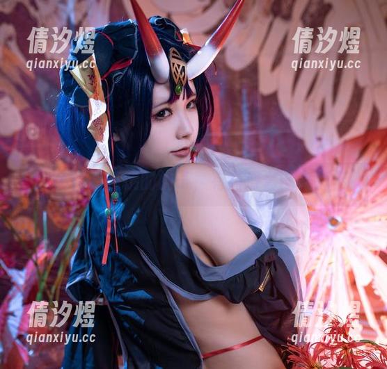 Quan冉有点饿的桃子，有高清套图来撩你！