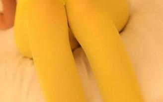 ROSI教室：被遗落的铅笔和书签，下载这份写真集，带走一点温情！