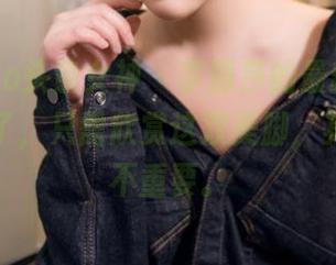 TouTiao头条女神 – 李丽莎的最新图包，别说话了，只需欣赏这双美脚，其他的都不重要。