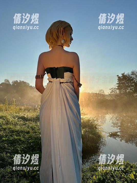 Vinnegal 最近看了Vinnegal的八重神子全套图片,我就在想,为什么我也不能有这样的发型呢?