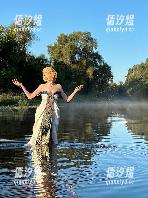 从不探讨为何是粉色，Vinnegal的cos精选值得疯狂点赞！