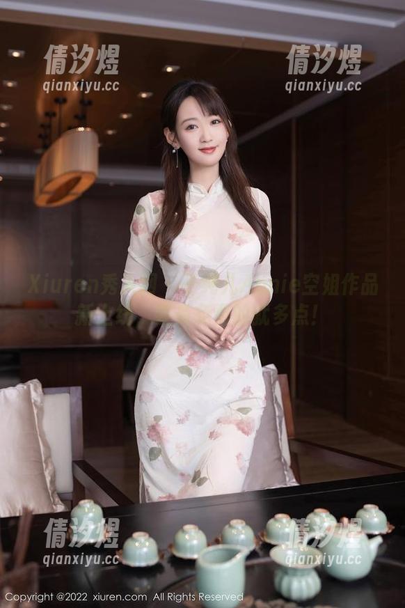 Xiuren秀人网 - 子纯儿Annie空姐作品新上线，要多免费的就多点！
