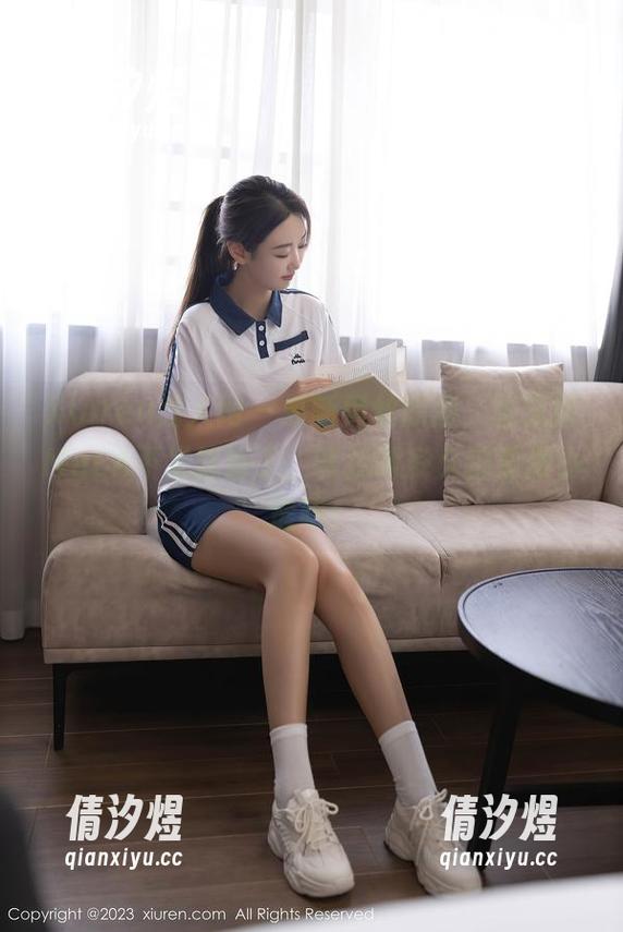 Xiuren秀人网 - 最新黑丝原图，张文妍MuLA不发就算了，管我叫多久都要做小透明！