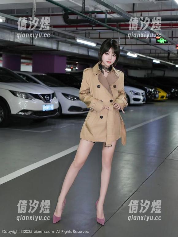 Xiuren秀人网 - 裤里丝剧场：陆萱萱cecillia在图库熠熠生辉