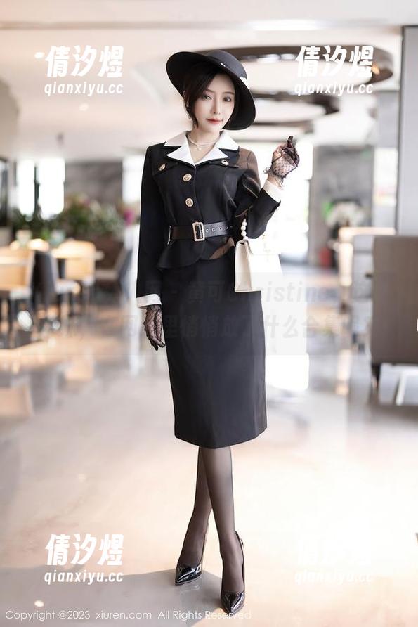 Xiuren秀人网 - 黄可Christine，这位学妹，在网盘里悄悄放了什么合集呢？