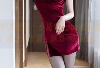YouMi尤蜜荟 – 小海臀Rean的最新图集：披上职业装，魅力不减反增？