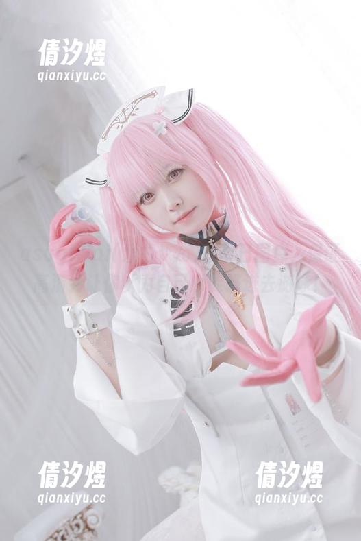asagiriai(爱ちゃん)的夏日图库，保证高清到让你以为自己也能跳进去游泳！