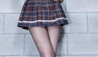 beautyleg – Celia与浪花：资源丰盈的海边时光整装待发