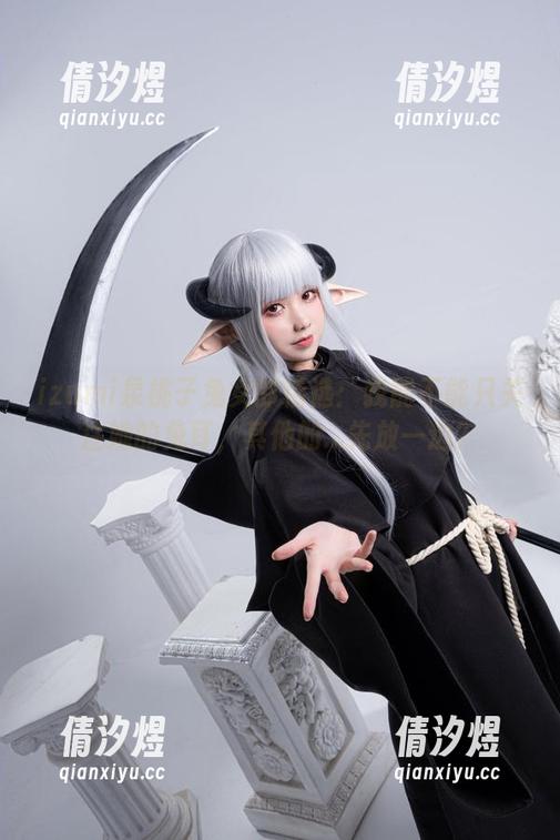 izumi泉桃子兔女郎精选：我能不能只关注她的兔耳，其他的...先放一边？