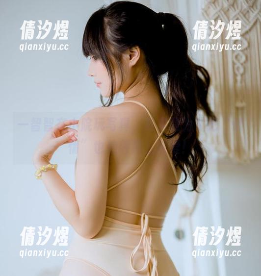 一智智 一智智在小院玩写真,其实是为了把“懒惰”也拍得那么可爱!
