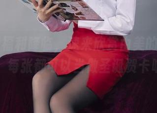 丽柜 – 福利降临，速来欣赏由美的圣诞图包！每张都可以当做圣诞贺卡呢。