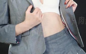 丽柜 – 慢慢走过静瑶全套写真，肉丝得动心但不让你多想。