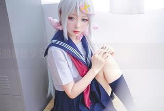 无法抗拒的黄昏少女：兔玩映画的写真分享，满分眼神传递