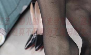 南国足艺 – 静儿的不走寻常路：这双定制公主鞋真不只是为了美脚而生。