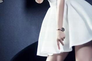 头条女神 – 校园嬉戏记：霍霍写真原图，整个人是那么不羁