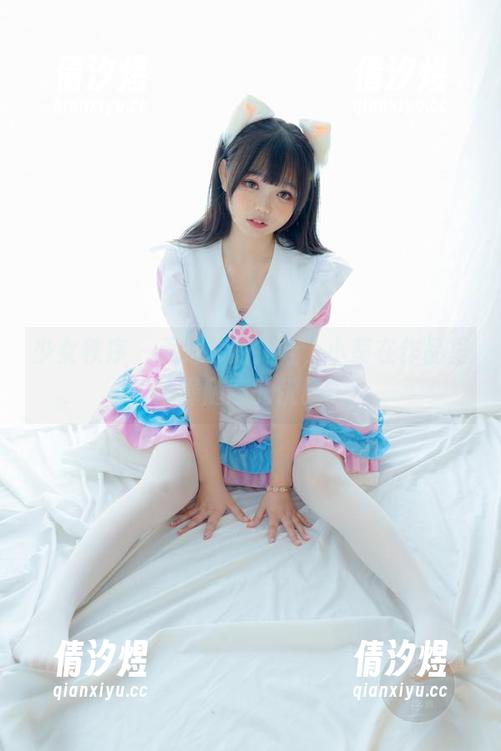 少女秩序 - 无足够的拖鞋，小葵在作品里演绎随意的优雅。
