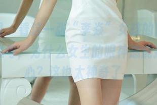 尤果网 – 看这一张“李焱”女孩的图片，我在思考，为什么女生的眼神总能打动人心？这也太神奇了。