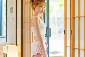 推女神 – 穿高跟鞋的Yumi尤美，每一张原图都是绝无仅有的“受不了”的美啊，你敢说不吗？