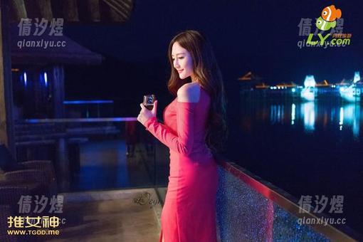 推女神 - 见证于姬UnaModel级美脚图包，是不是也该让你开始想象？