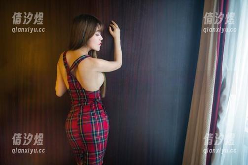 推女郎 - 艾栗栗：“女孩”的在线写真，撩到没朋友。