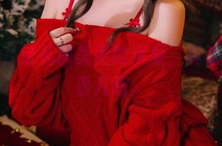 日奈娇，这礼服美图的资源，真让人想多看几眼。