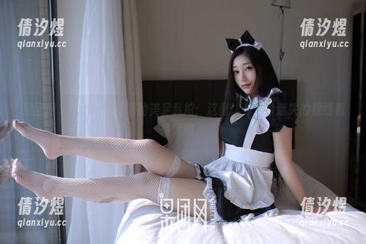 果团网-little贝壳喵 果团网 - little贝壳喵的美足私拍:这是让我一秒迷失的视线和情愫哦。