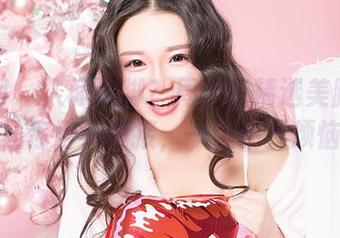 果团网 – 人间仙脚？周大萌精选美脚图片，让你目不暇接，一脚踢开烦恼！