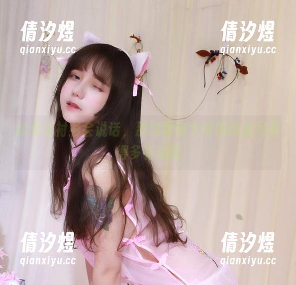 洛丽塔大哥 如果灰衬衫会说话,那洛丽塔大哥的最新写真得多有趣啊
