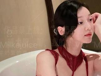 微密圈 – 作品集上线：“牛奶里的果汁”的车内晒太阳，呃，我的眼睛……