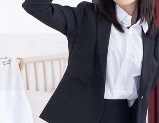 物恋传媒 – 小晴今天又来了，一组运动少女高清照片，光线好得不科学。