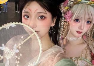 特软儿Sona的巫女写真，玩得可真不一般！