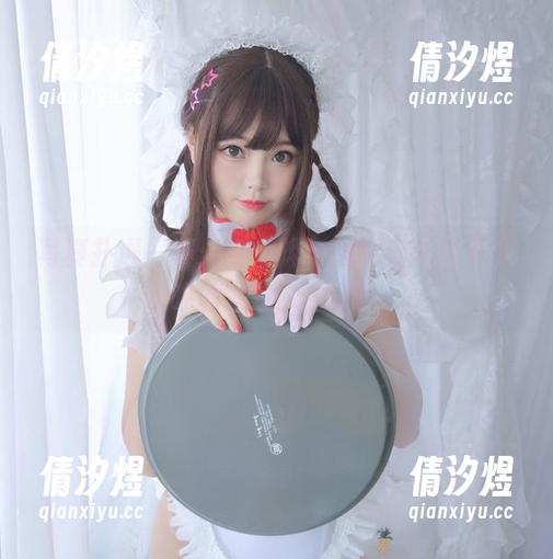 写真扑通一声：白烨烨与黑系猫咪少女，喵的联想又来了！