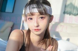 那个偷偷换衣服的妹妹：神乐坂真冬的私拍图包，哈哈，真绝了！