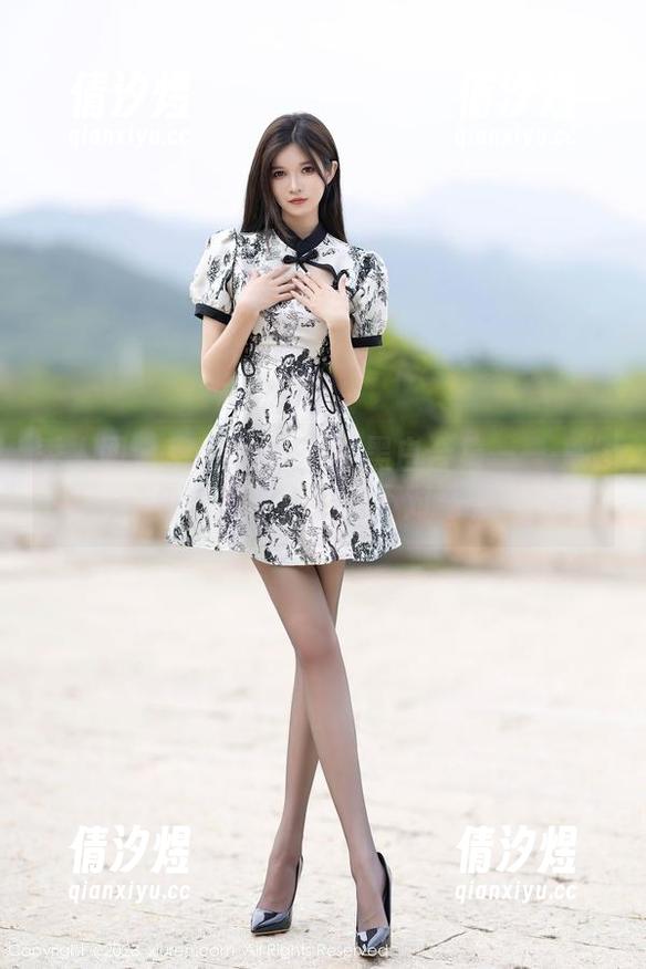 秀人网 - summer宝宝黑白合集——一堆色彩哲学，牛头不对马嘴