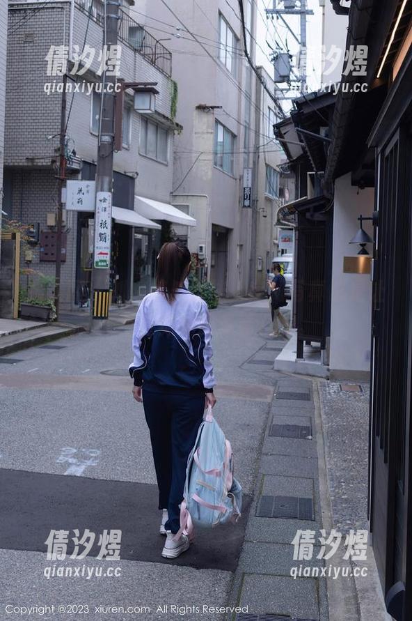 秀人网 - 刘婷婷与棉袜，定制写真总是让人不自觉地想多看几眼。