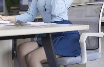 秀人网 – 图集拯救周思乔Betty——当户外变成了随机秀场