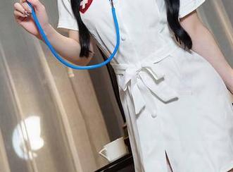 秀人网 – 黑丝美腿照片集，周慕汐把心中肆意的腿部情绪全放在了这里，快来感知一下吧！