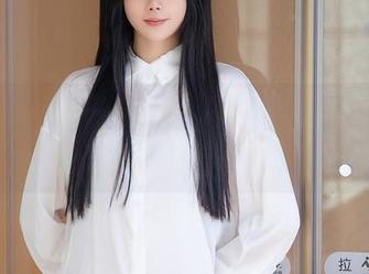 秀人网 – 一言不合，果儿celia就要带来这组学姐作品了，真让我有点懵