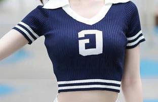 秀人网 – 新图集：陈伊人在白衬衫里，何止是个随便的选择。