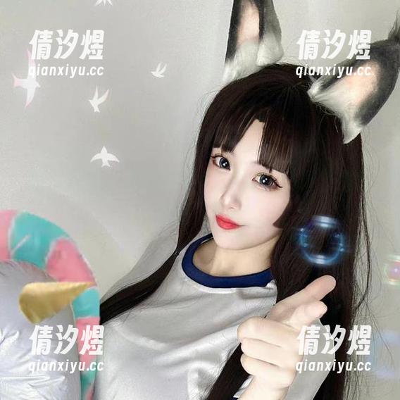 翻开图册，看章鱼小童谣如何玩转校服的无限可能！