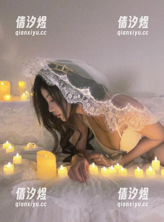 微密圈 - 不得不说，最新这组照片里，纪念小小v的黑丝网洞真让人分心。