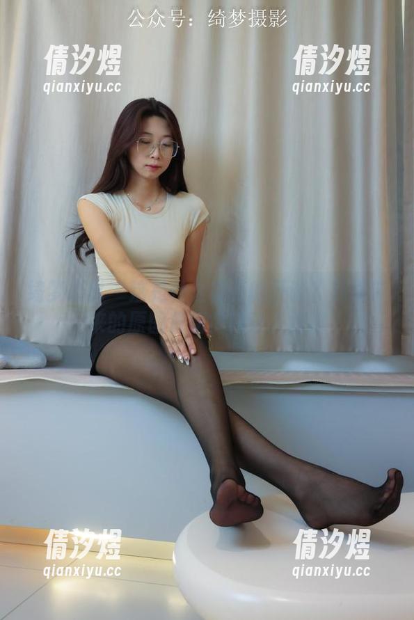 绮梦摄影-桐桐 绮梦摄影 - 这是什么神奇的圣诞?桐桐带来的原图更新实在让人费解