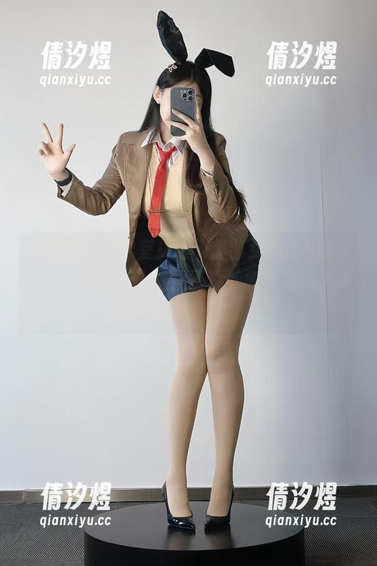 微密圈 - 办公室探险，美邵女Baby的作品和资源总让人捉摸不透，究竟隐藏了多少小细节？