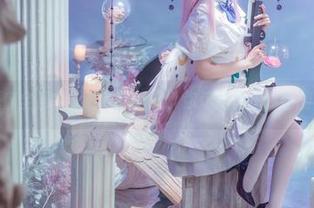 初音小恶魔全集，艾西Aiwest，你这是要把我撩翻了不成？