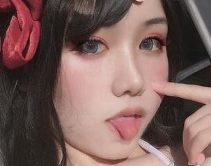 芊川一笑MNK的花嫁图包：婚纱之外的私房奇遇记