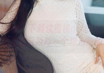 花漾show – 下载沈蜜桃off的户外套图，感觉她在召唤每一个想逃离的灵魂