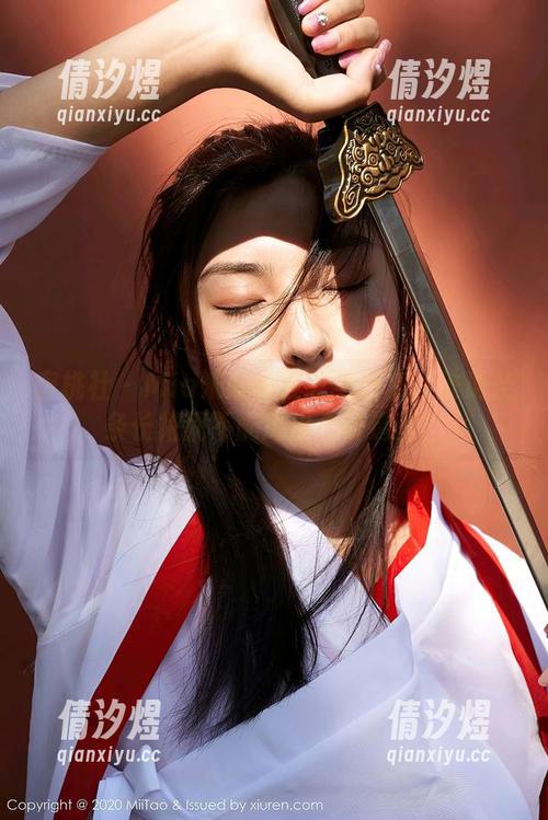 蜜桃社-Mia米娅 蜜桃社 - Mia米娅的连衣裙合集:谁说条条长裙就不能拗出个好造型?