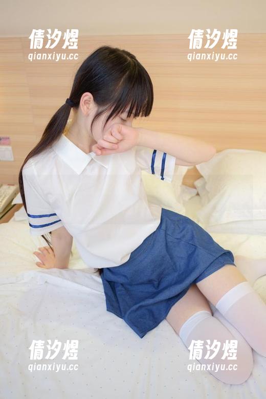 西尔酱 谁说天台没意思?西尔酱的写真让你重拾新视角。